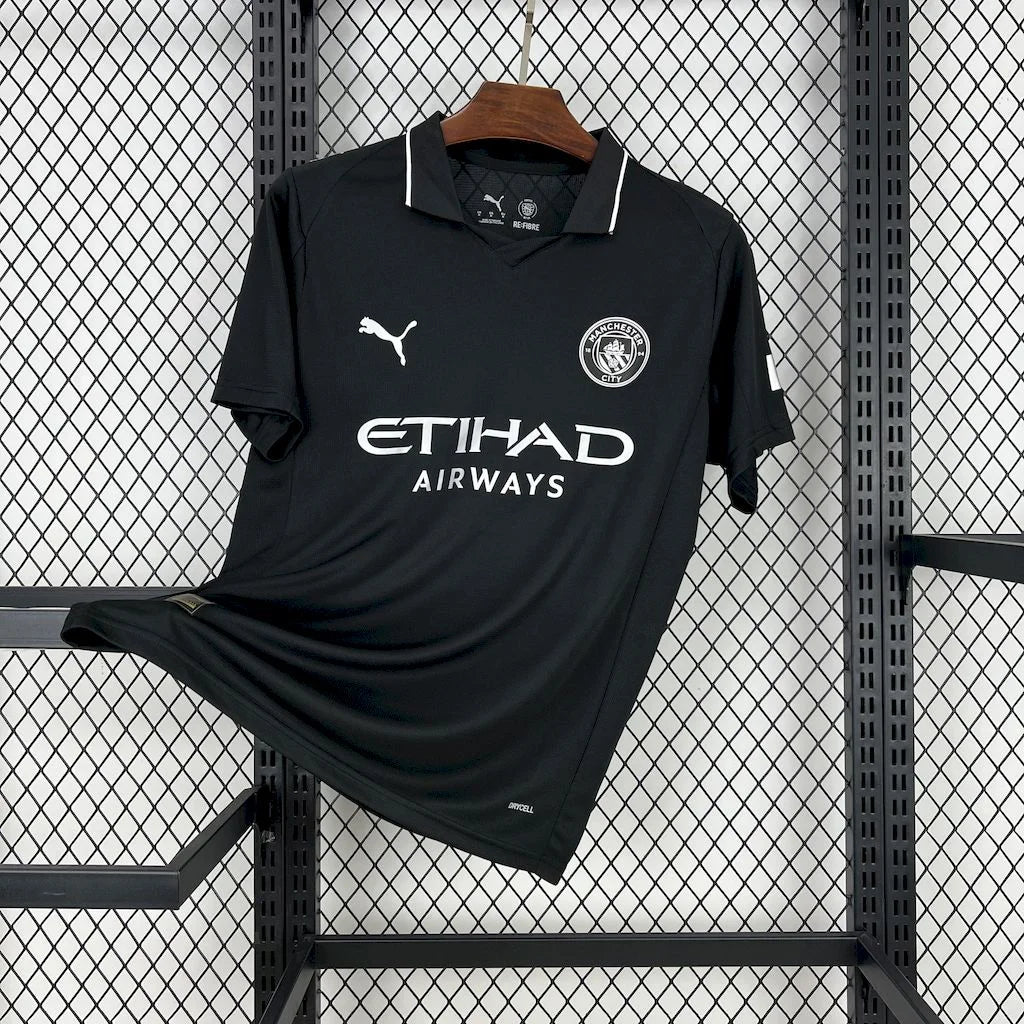 BLACK MANCHESTER CITY JERSEY 2025/2026