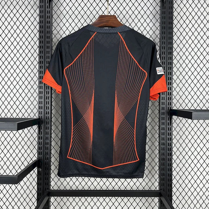 FC Barcelone maillot foot concept noir orange 2025 2026 — autre vue